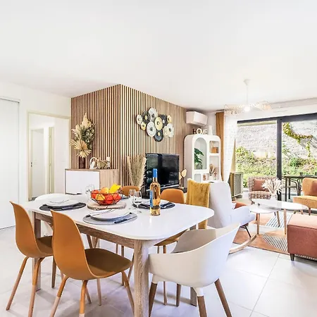 Appartement Le Clos Des Restanques By Interhome