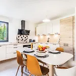 Le Clos Des Restanques By Interhome * Cogolin