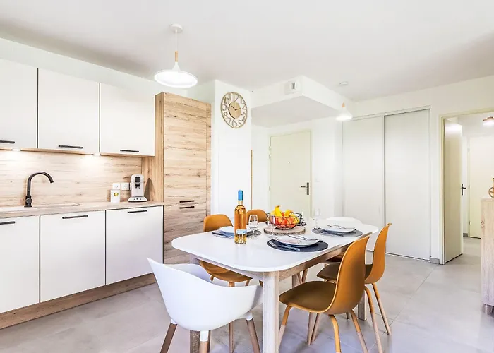 Le Clos Des Restanques By Interhome Apartment Cogolin